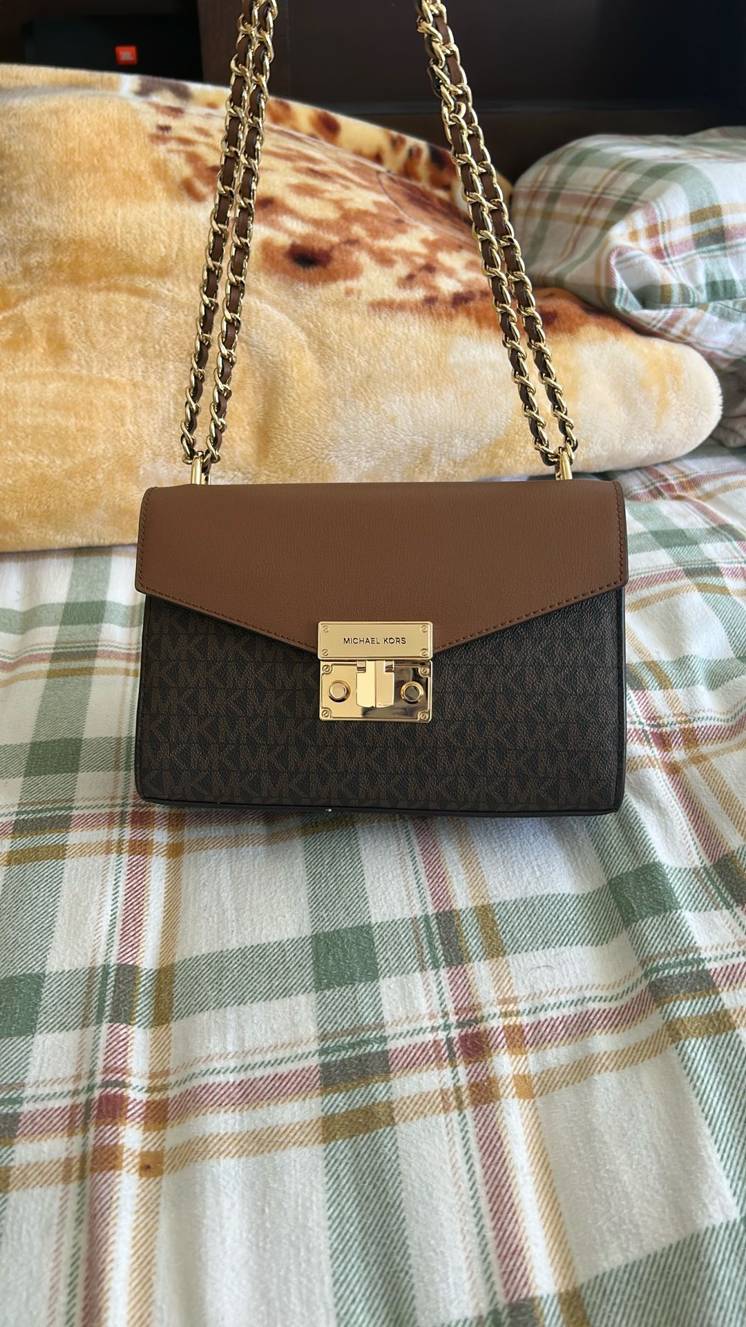 Micheal Kors Purse