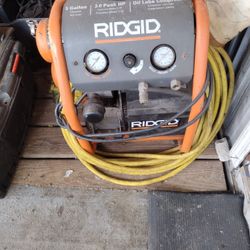 Air Compressor 