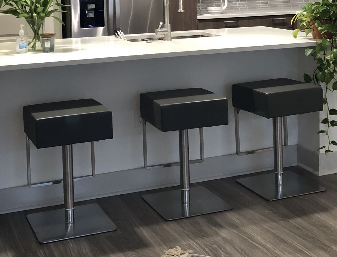 Adjustable Barstool ( Three barstools)