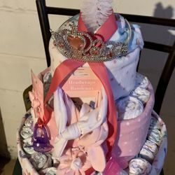 Diaper cake 