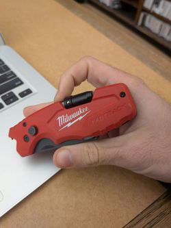 Milwaukee Fastback Folding Utility Knife