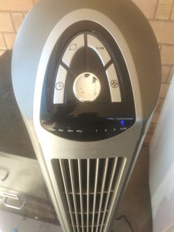 Lasko 48 Extra air tower Fan Model 4820 Type TF2 Very Good Condition Nice  Shape And Free Pets for Sale in Phoenix, AZ - OfferUp