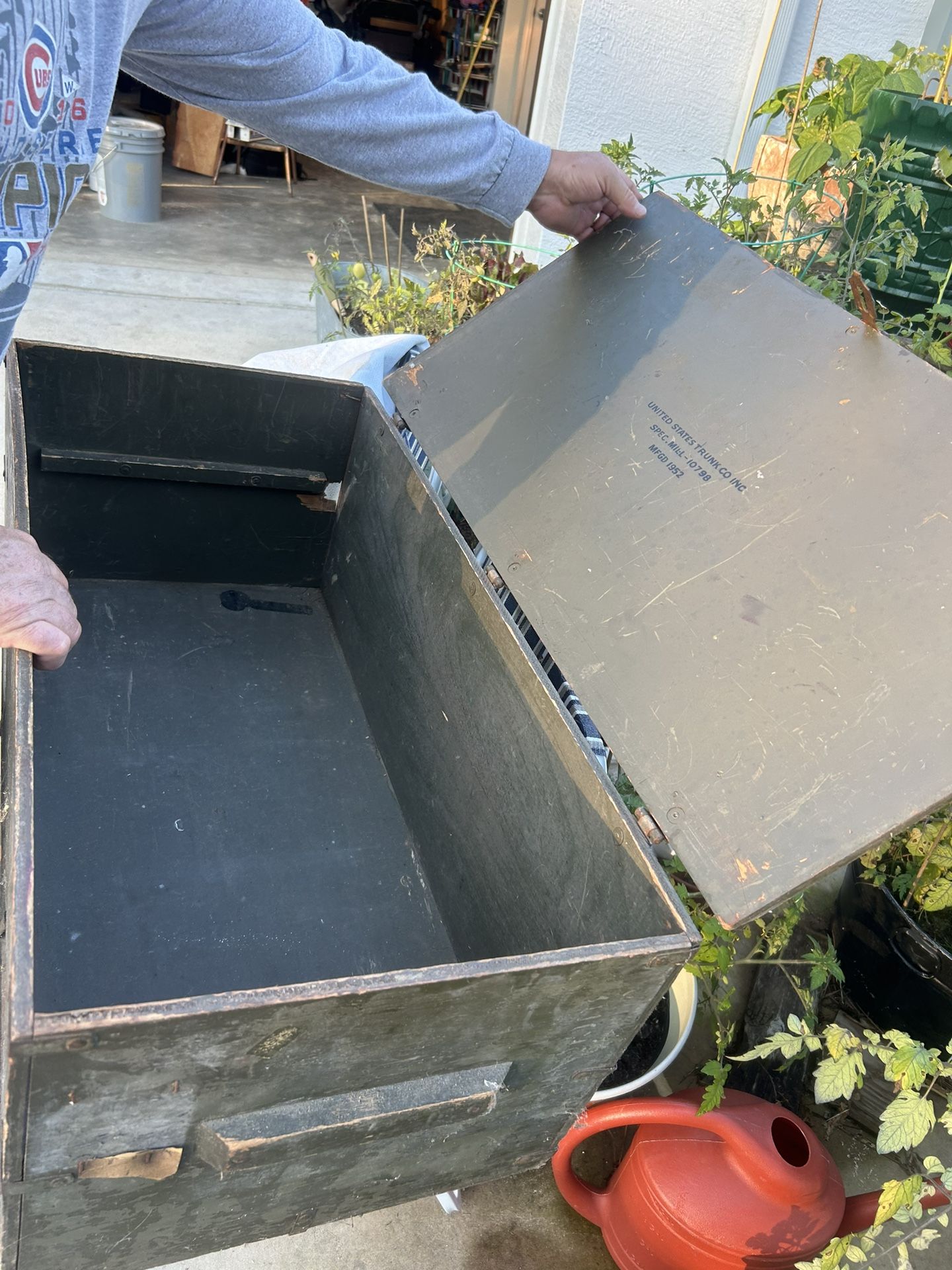 Military Locker/crate/trunk