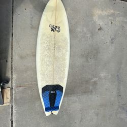 Blackbird Surfboard 5’7” Shortboard