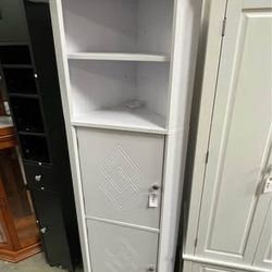 Assembled new Tall Bathroom Corner Cabinet Freestanding Storage Cabinet with Doors and Adjustable