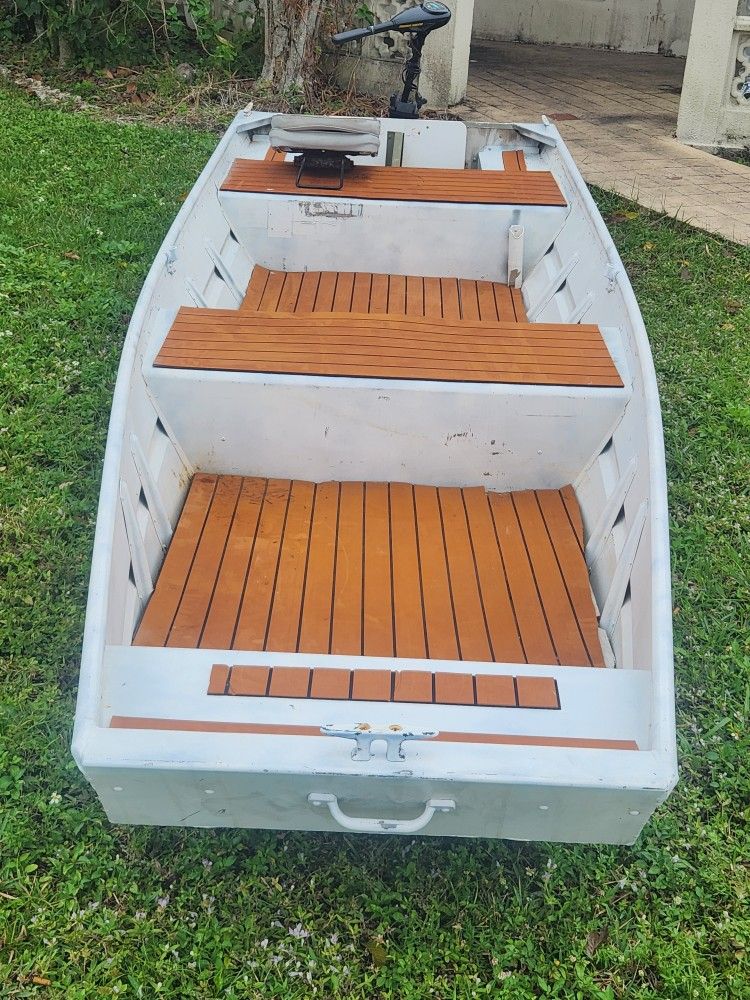 14 Ft Jon Boat