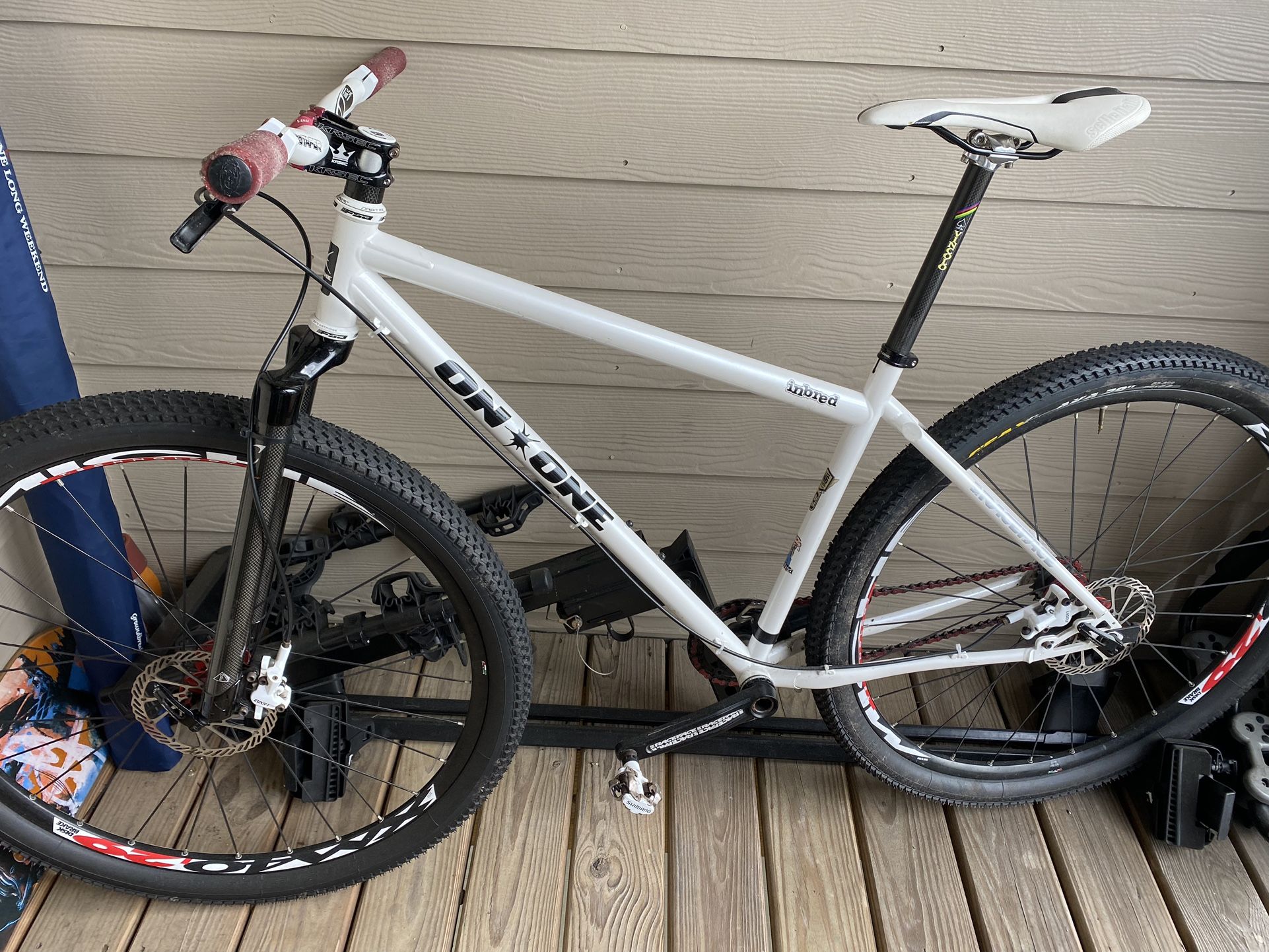 Burton Custom flying V 154 with Malavita Bindings