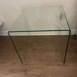 Glass End Cap Table 