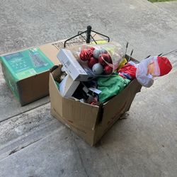 7.5’ Stockton Pine Pre-lit Christmas Tree