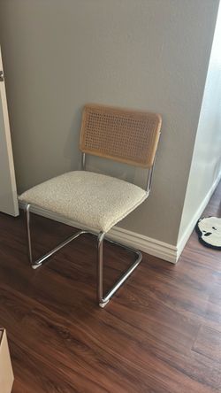 White desk / table chair