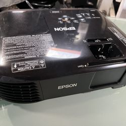 Epson projector H846A