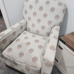Shell Chair