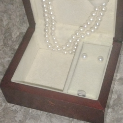 Genuine Freshwater Cultured Pearl Necklace & Stud Earring Set - 14K Gold Clasp