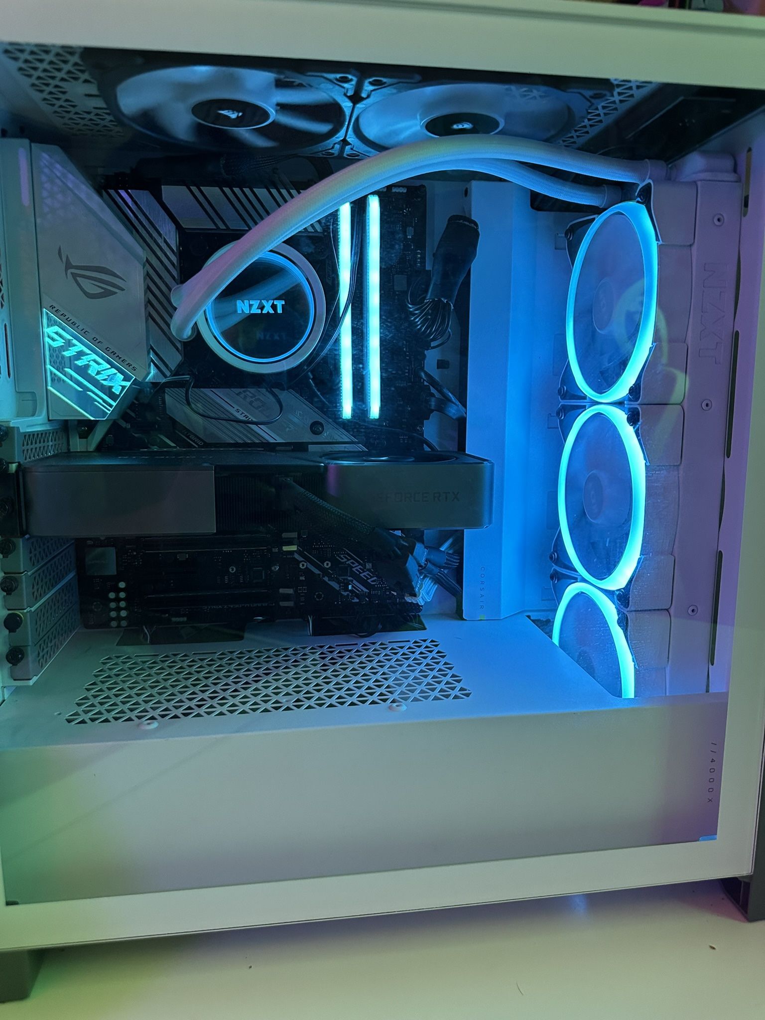 Custom Gaming PC – RTX 3070 Ti FE + i7-10700 + Kraken X73 AIO