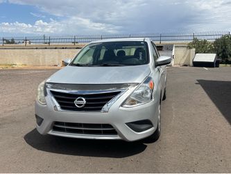 2019 Nissan versa