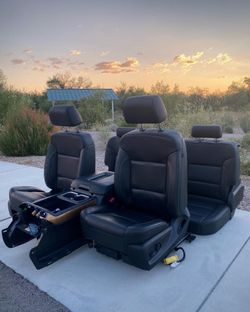 14-18 Silverado/Sierra Full Black Leather Interior W/ Center Console