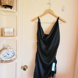 Women's Black Sleeveless Dress