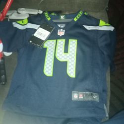 Official NFL Seahawks Kids Jersey , Size 18 Months Asking Half Price