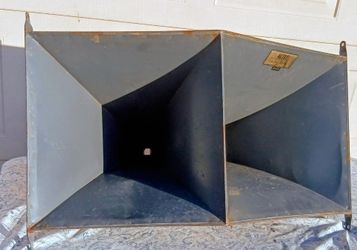Vintage ALTEC LANSING HORN SPEAKER $100