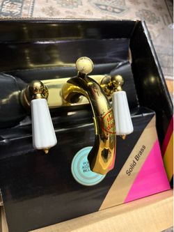 Euroclass Architectural Series 4" Lavatory Faucet