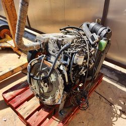 Yanmar 4tne98 4cyl Diesel Engine