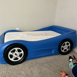 Little Tykes Blue Racecar bed- Toddler