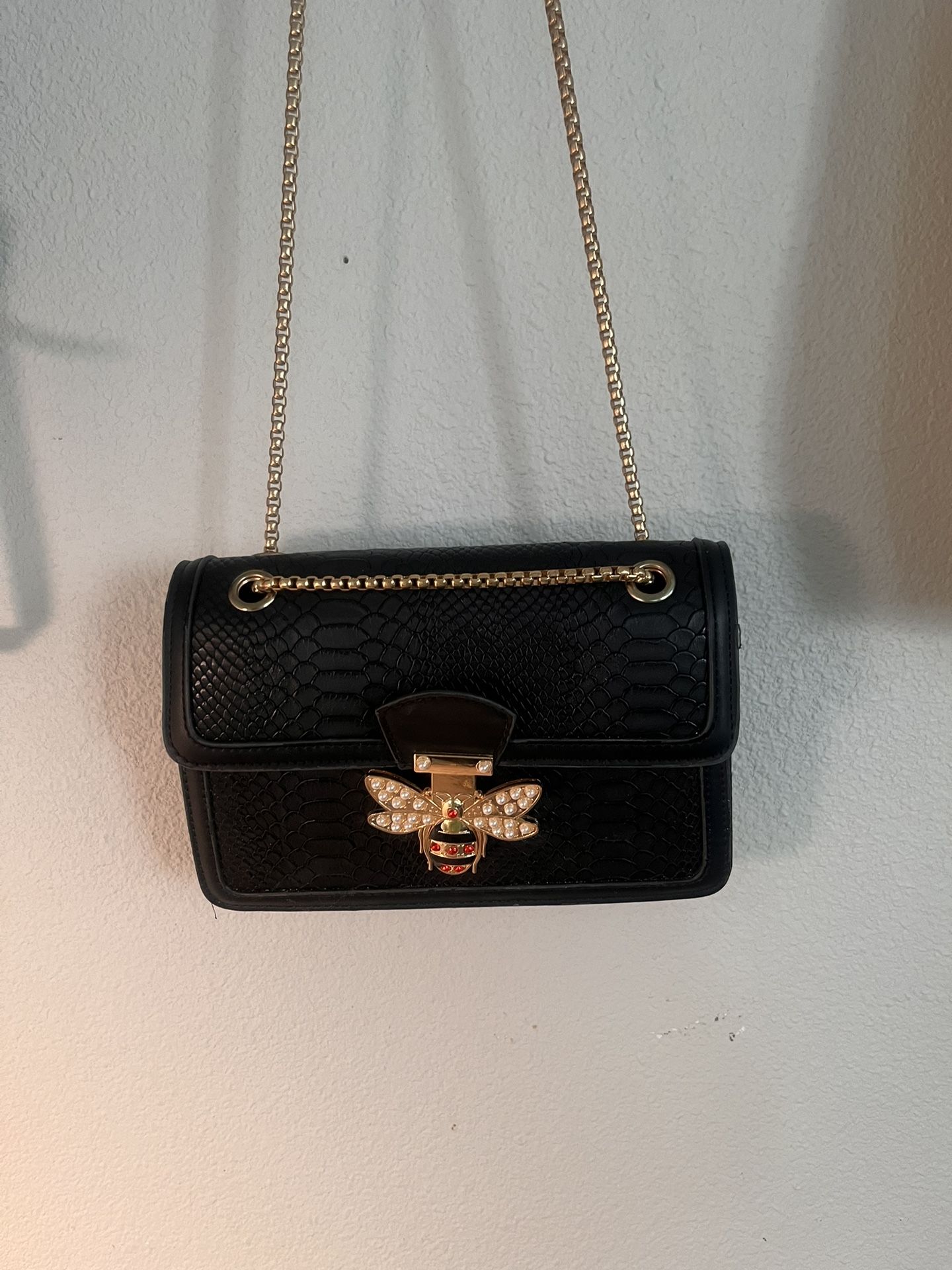 Cute Black Purse With Chain And Bee Clasps