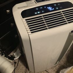 Air conditioner/DeLonghi