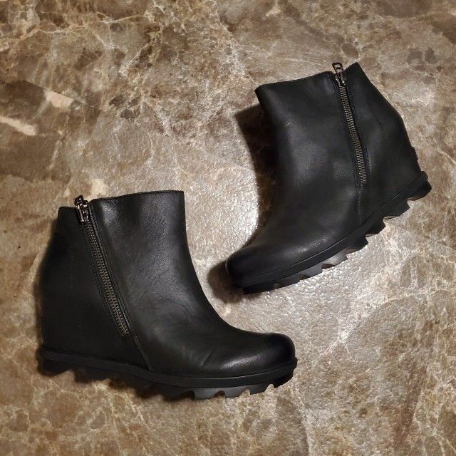 🖤 Sorel Joan of Arctic Wedge II Zip black waterproof leather ankle boots, Women's US Size 10 🖤