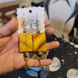 🔥HUGE earring SALE! Handmade dangle cactus shell beaded earrings