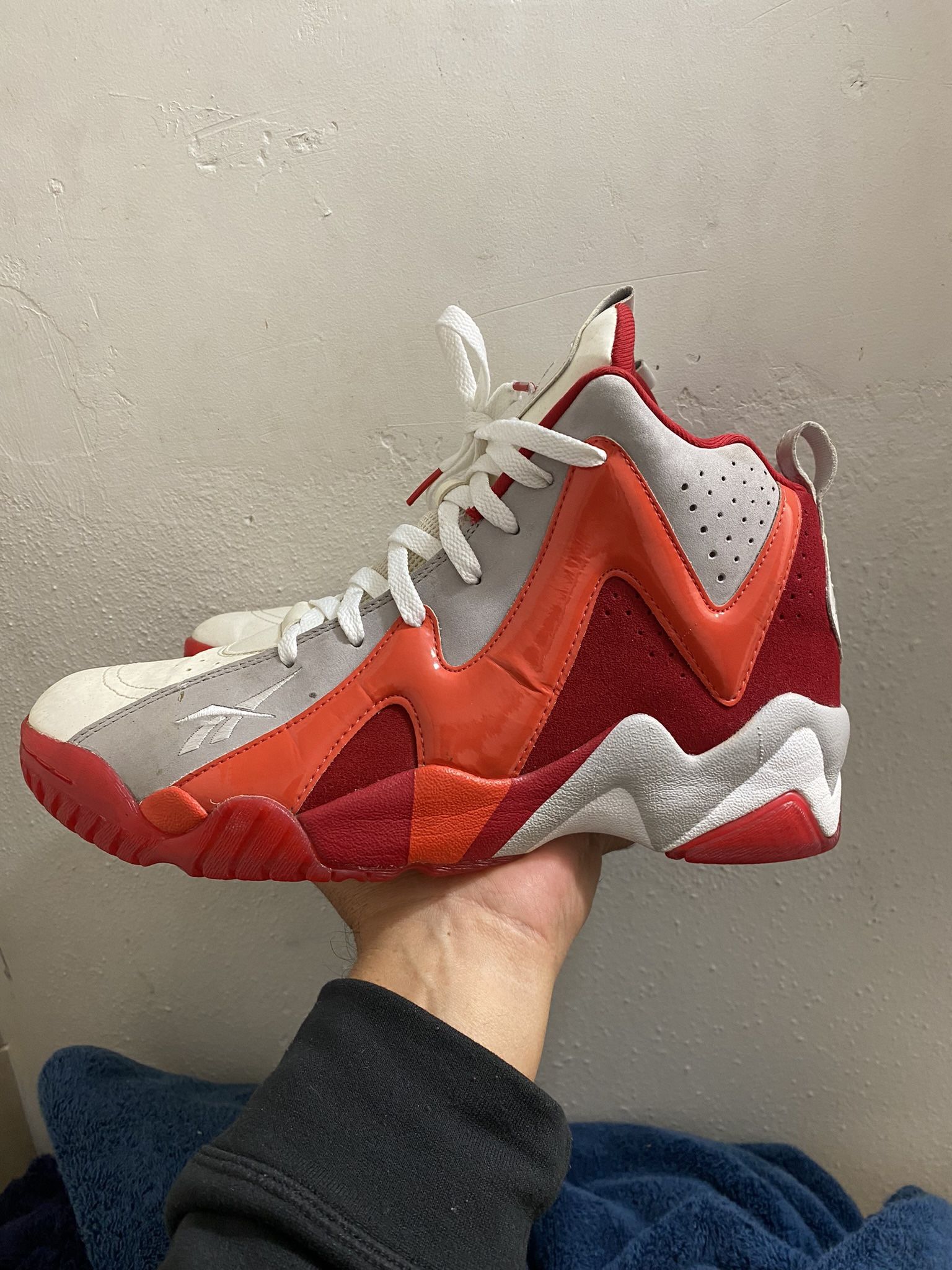 Reebok Kamikaze II Ghost of Christmas past “Shaw kemp” Size 10.5