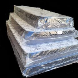 Mattresses King Queen Full Twin