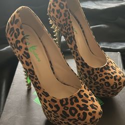 Leopard Heels Size 7.5