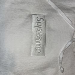 210$ Supreme Box logo White Hoodie 