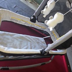 Travel baby basinette