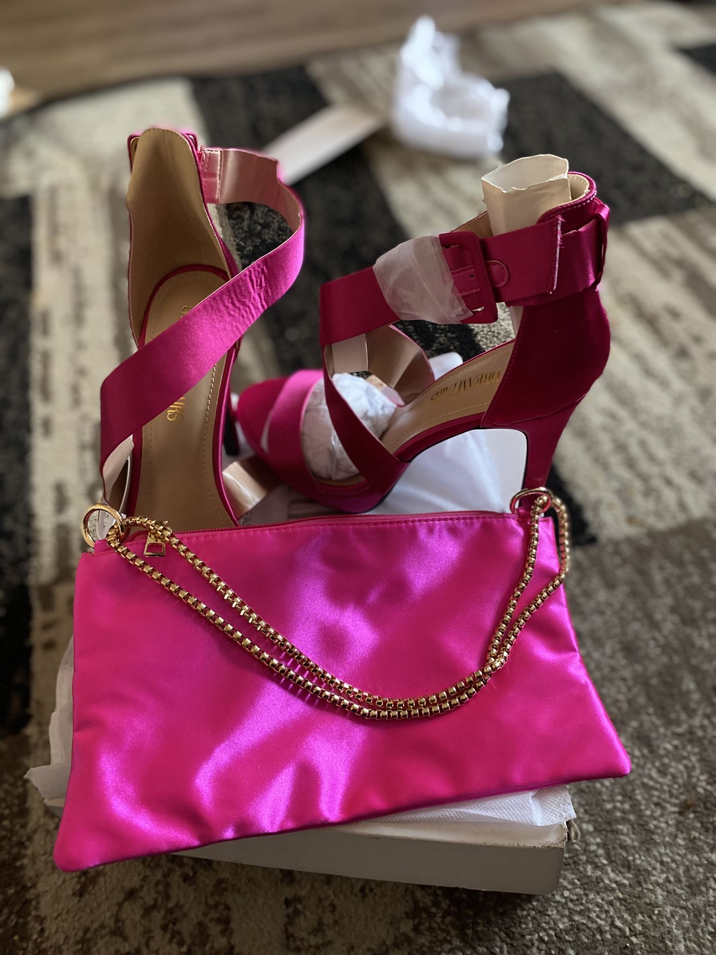 Dream Pairs With Matching Bag