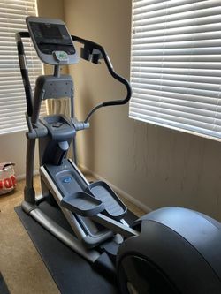 Precor 546 EFX Elliptical (Delivery Included)