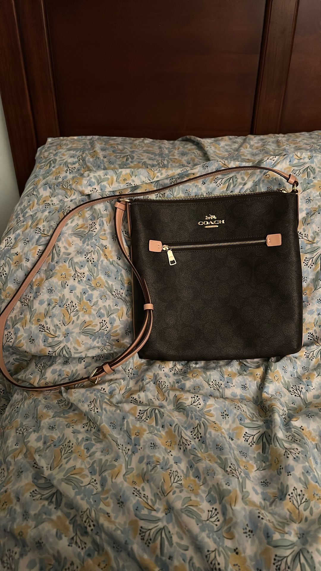 Brown & Pink Coach Crossbody Strap Is Adjustable. With Front Zip Pocket.