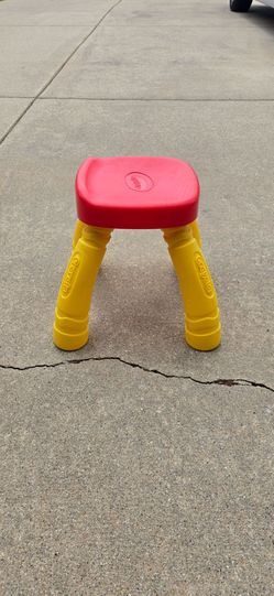 Kids Crayola Stool