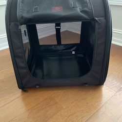 One For Pets (  Small Dogs Or Cats Carrier )