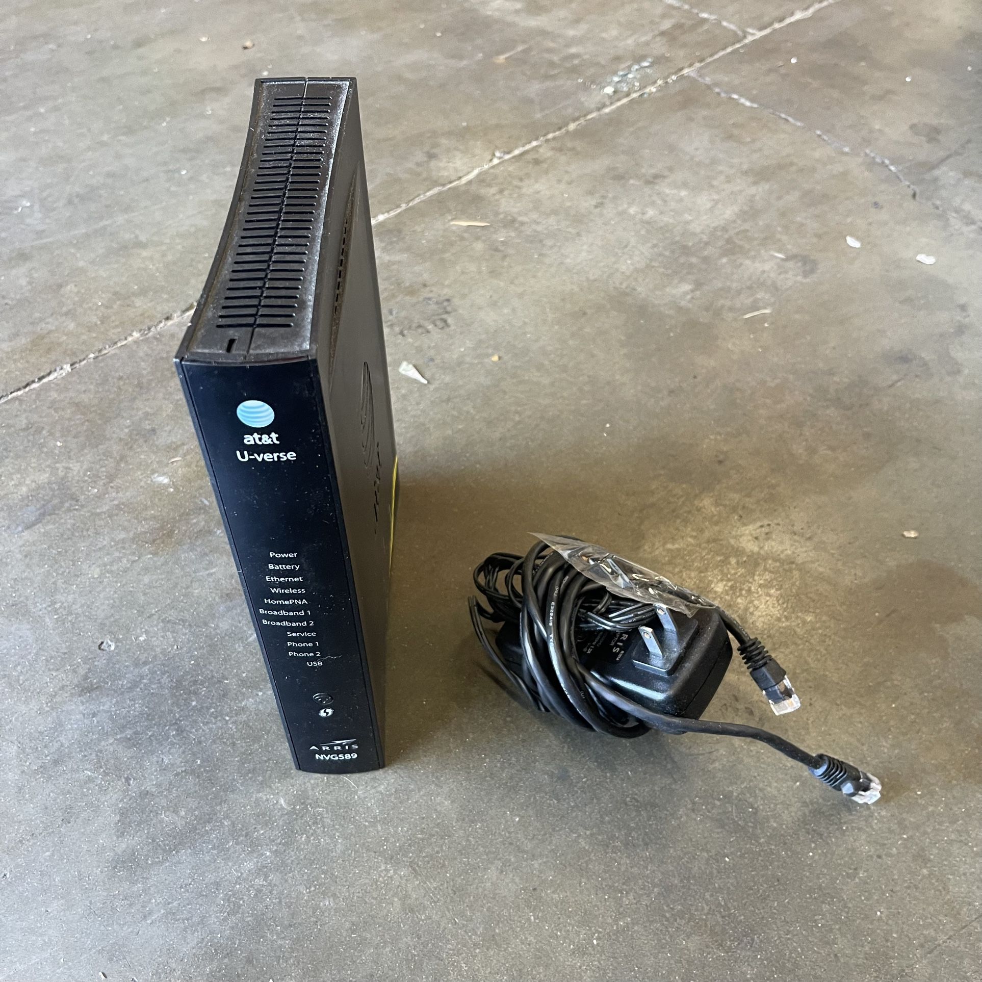 AT&T U-Verse ARRIS NVG589 Wi-Fi Modem Router + Power Cord, Works