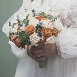 Sola Wood Flower Bouquets 