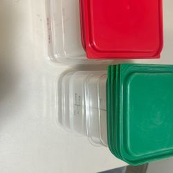 Commercial Food Storage Containers