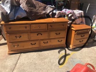 Wood Dresser And 2xnightstNds