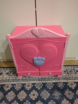 Build-A-Bear Pink Plastic Toy Wardrobe