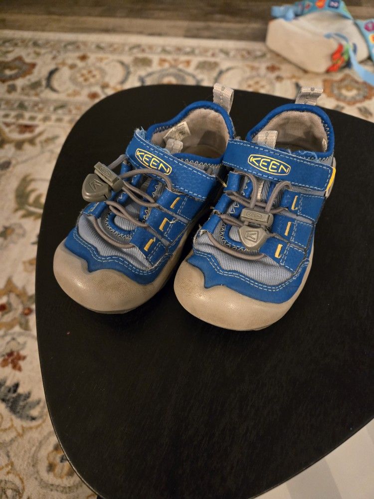 Toddler KEEN