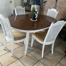 Dining Room Table 