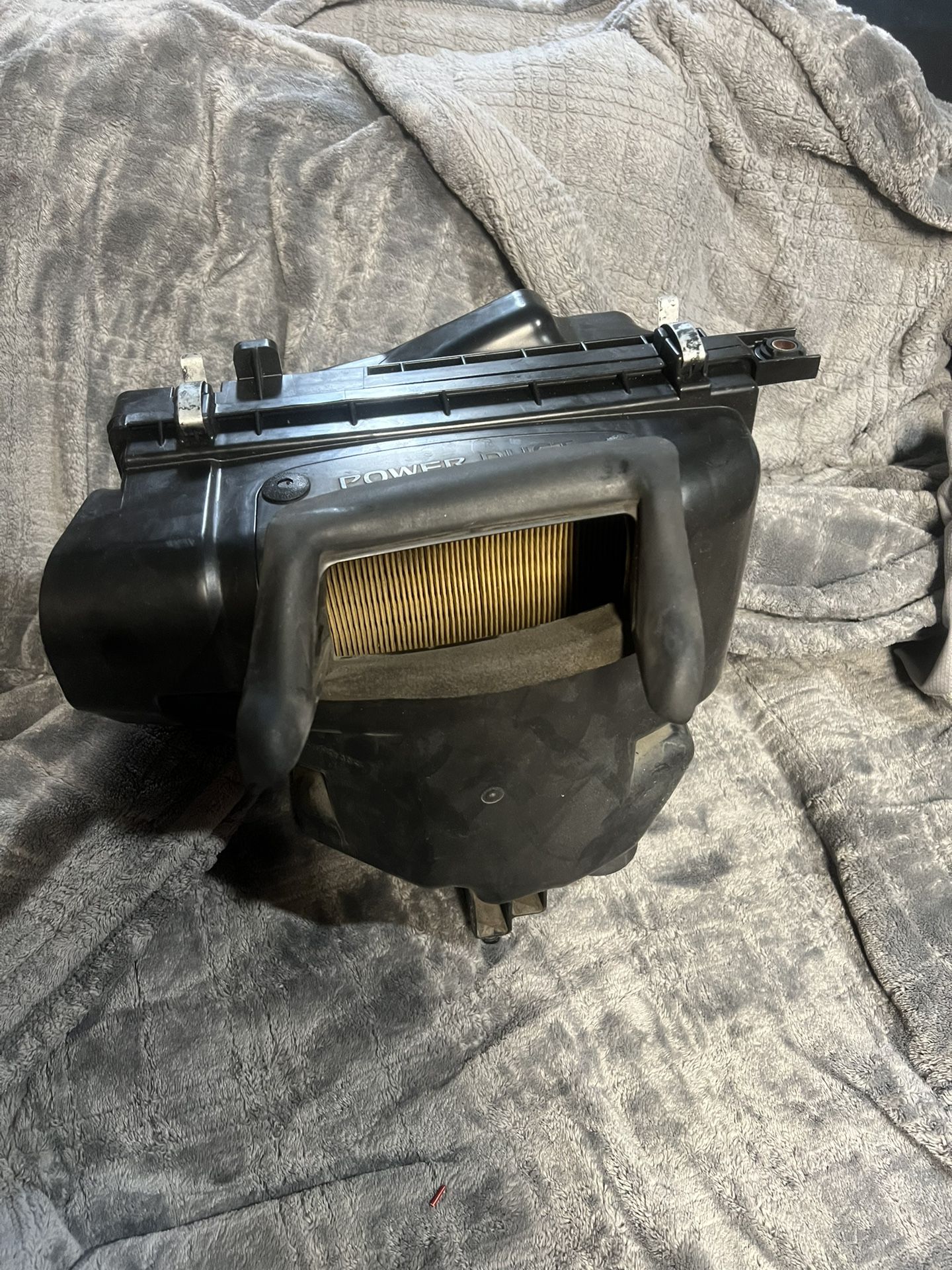 G35 Coupe OEM Airbox