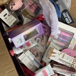 The Crème Shop 100 Pieces For $100