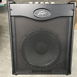 Peavey Max 112 Bass Amp For Sale